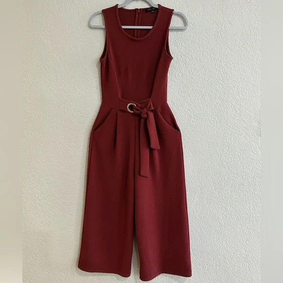 Romeo + Juliet Couture Women’s Burgundy Sleeveless Wide Leg Jumpsuit Size S - Picture 10 of 15